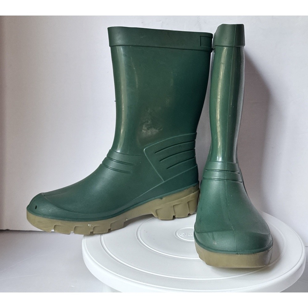 CLARKS Boots Youth 3 Green Waterproof Pull-On Track Soles Made In England